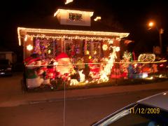 Friday December 11, 2009 19:58 - CHRISTMAS CONCERT AND DRIVE TO SEE LIGHTS 062.jpg
